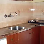 Kostas Ii شقة