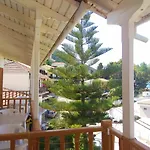 Kostas Ii Vasiliki