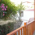 Kostas Ii Apartament