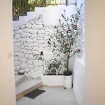 Apartman Kostas Ii *