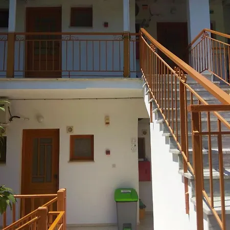 Kostas Ii * Vaszilikí