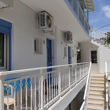 Appartamento Kostas Ii *